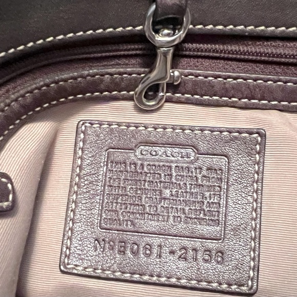 Coach Hobo - Picture 9 of 9